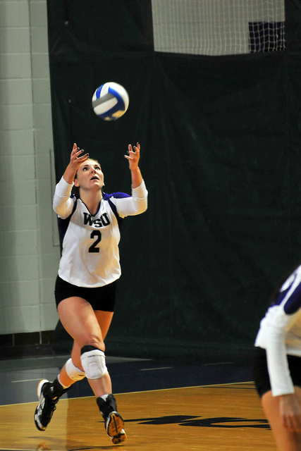 Senior Katie Froehle serves the ball against Augustana Friday, Oct. 18 in McCown Gym.
ALYSSA GRIFFITH
