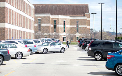 Campus parking frustrates commuters