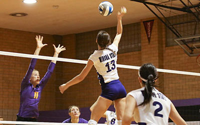 Warriors win 3-0, lose 0-3 to open volleyball season
