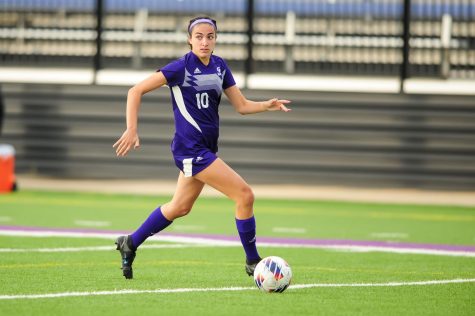 Womens Soccer goes into the upcoming weekend with a record of 3-1-1. After a victory against the University of Sioux Falls and a draw against Southwest Minnesota State University, they head into the weekend hoping to continue their strong results.