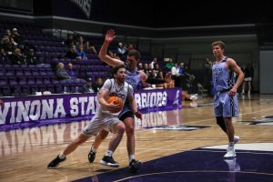 The Winona State Warriors took on the Upper lowa Peacocks on Tuesday, November 22nd. The Warriors & Peacocks fought a close match with Upper lowa winning with a 3 point buzzer beater (81-82). Connor Dillon lead the scoring with 20
points.
