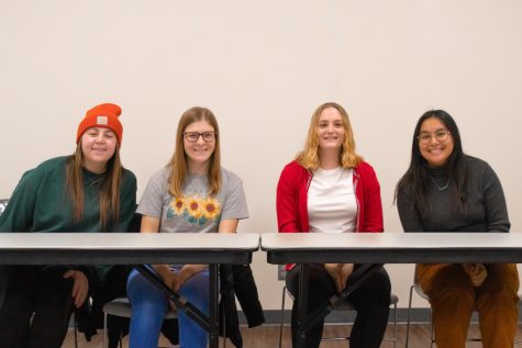 Four students partook in a panel on Nov. 17 to answer questions about their time studying abroad from Winona State. Pictured from left to right are: Sara Yager Allison Kleman, Annika Schultz, and Renae Ingalls.