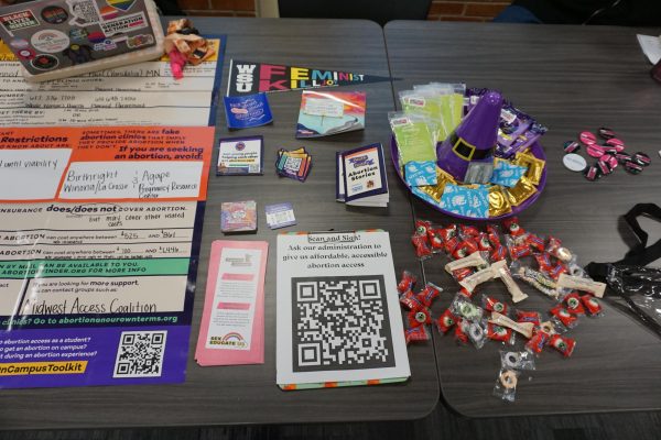 The club provided a variety of stickers, pins, and candy for students to take. They also provided a QR code that links you to then petition to urge the WSU administration to provide accessible and affordable abortion access on campus.