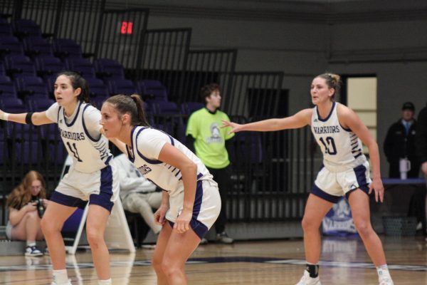 WSU womens basketball team focus on defending their basket at their Northern Sun Intercollegiate Conference (NSIC) games this past weekend. 